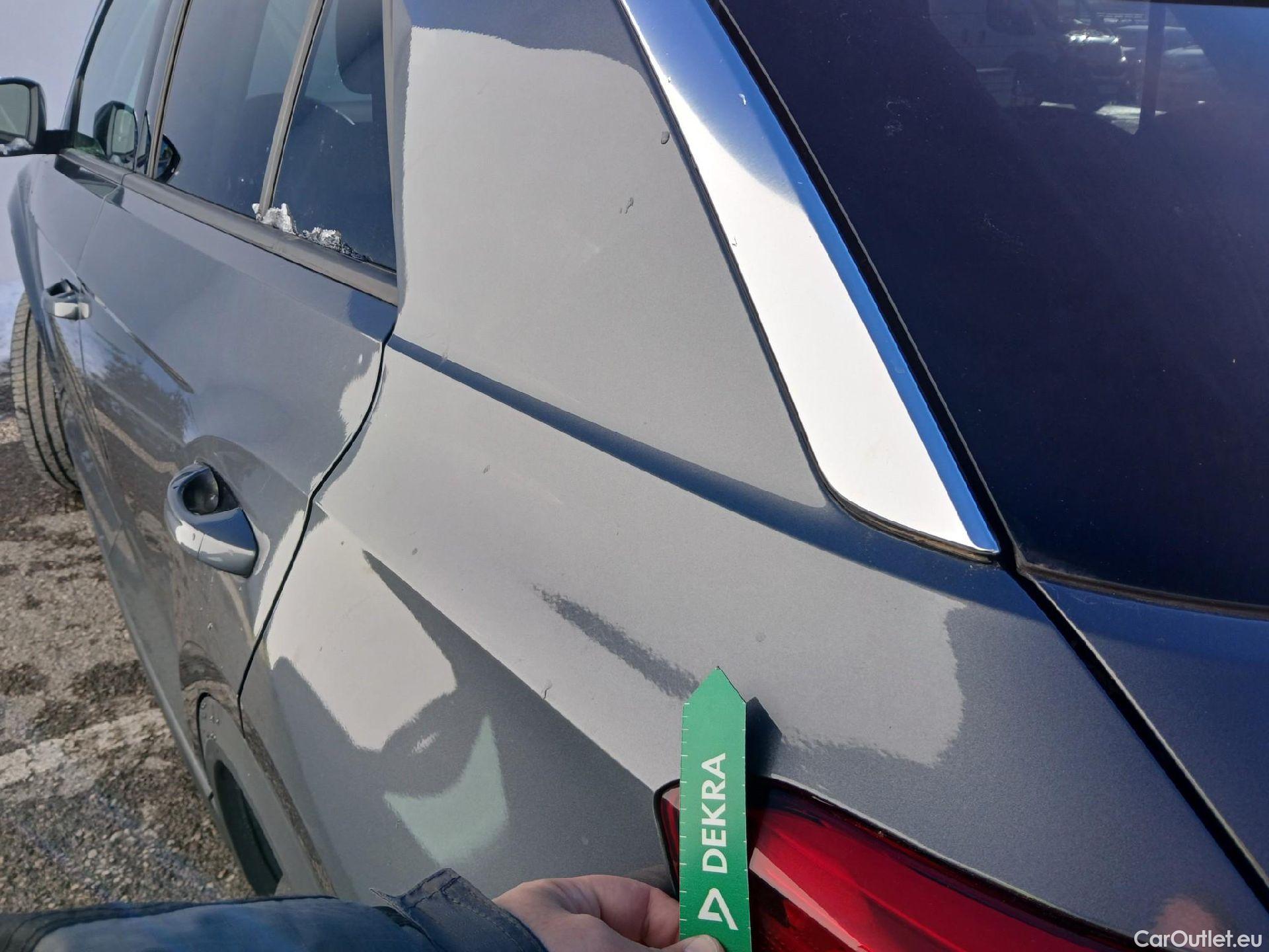  Volkswagen  T-ROC VOLKSWAGEN  / 2017 / 5P / todoterreno Advance 2.0 TDI 110kW (150CV) DSG (AC2) #31