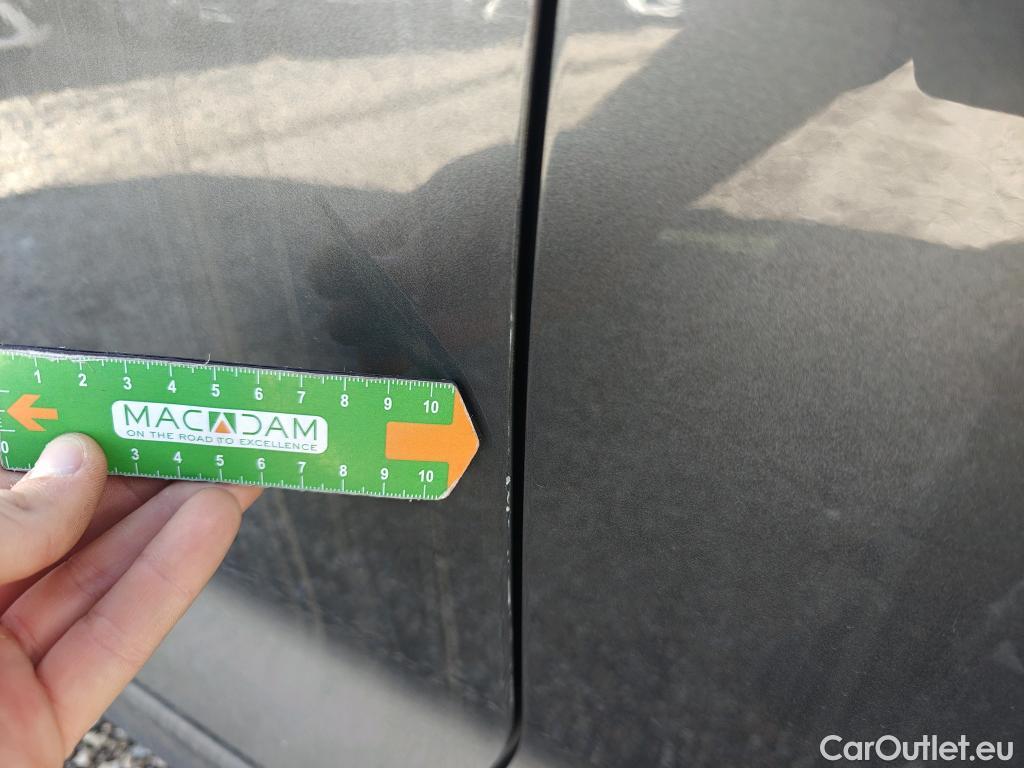  Volkswagen  T-ROC  Advance 2.0 TDI 150CV AT7 E6d #19