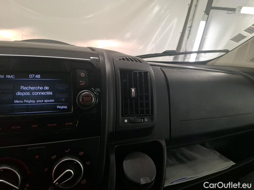  Citroen  Jumper CITROEN  / 2014 / 4P / Fourgon tôlé 33 L1H1 BlueHDi 120 S&S BVM6 Club #21