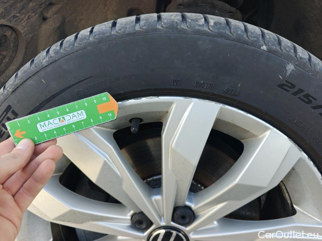  Volkswagen  T-ROC  Advance 2.0 TDI 150CV AT7 E6d #16