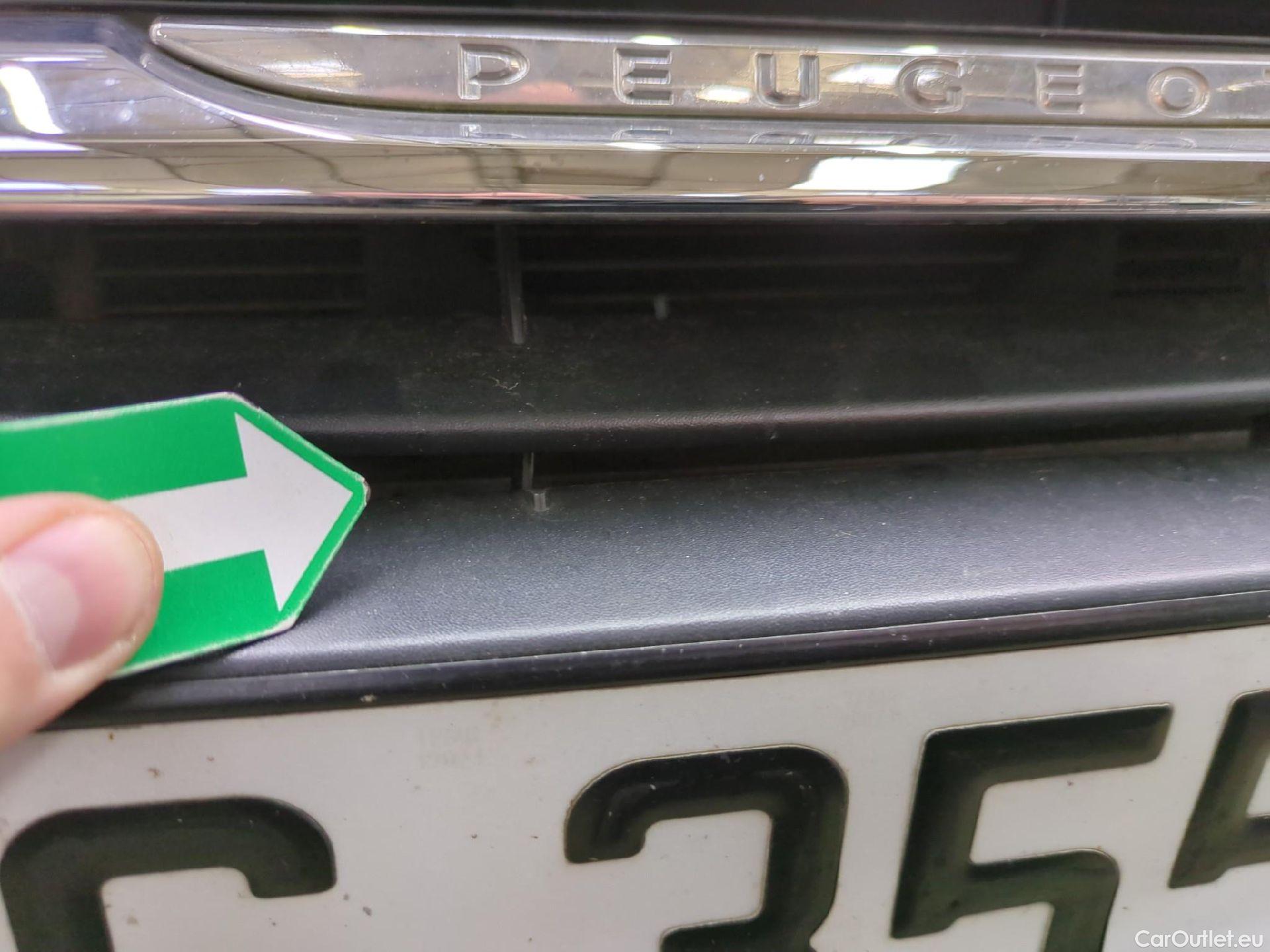  Peugeot  208  Affaire Premium Pack 1.5 HDi 100CV BVM5 E6dT #45