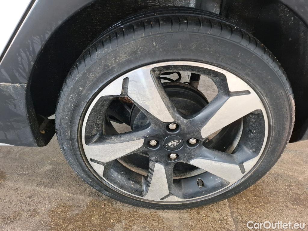  Ford  Fiesta  Active X 1.0 EcoBoost 95CV BVM6 E6dT #28