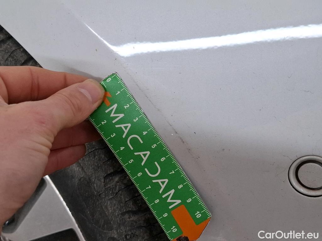  Mercedes  A-Klasse MERCEDES-BENZ Classe A Compact / 2018 / 5P / Berline A 180 d Business Line 8G-DCT #21