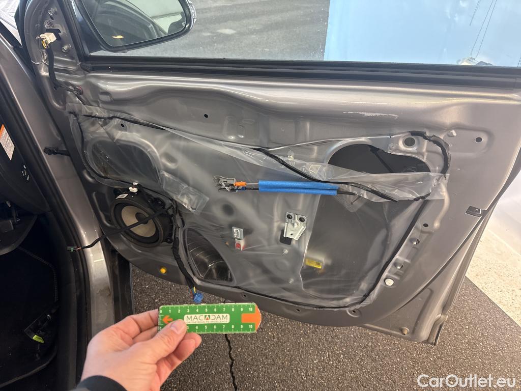  Hyundai  Konna Kona Intuitive Electrique 2WD 64kWh BVA #7