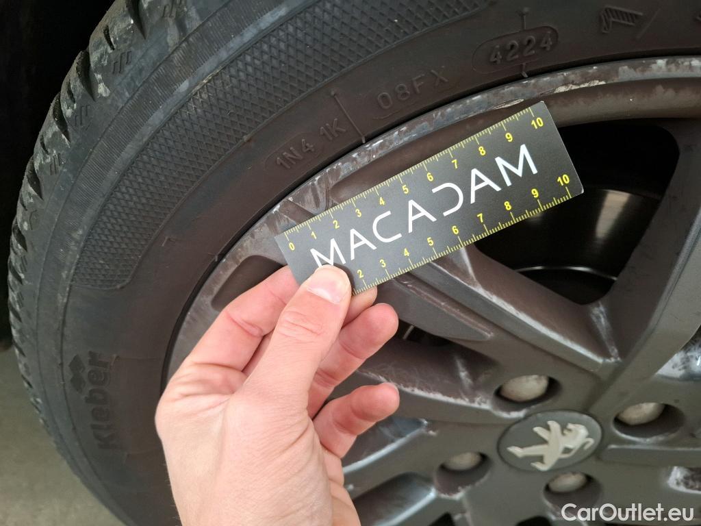  Peugeot  208  Active Business 1.5 HDi 100CV BVM6 E6d #15