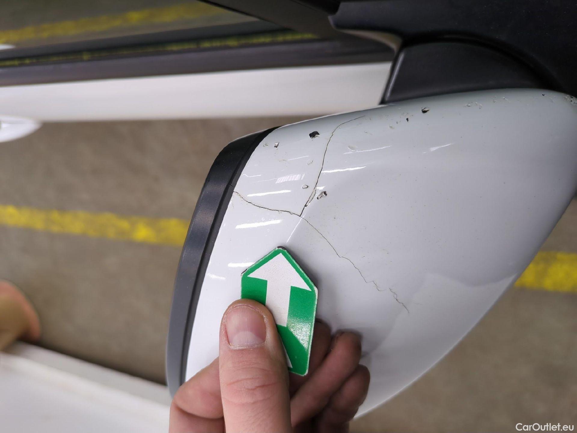  Peugeot  208  Affaire Premium Pack 1.5 HDi 100CV BVM5 E6dT #31