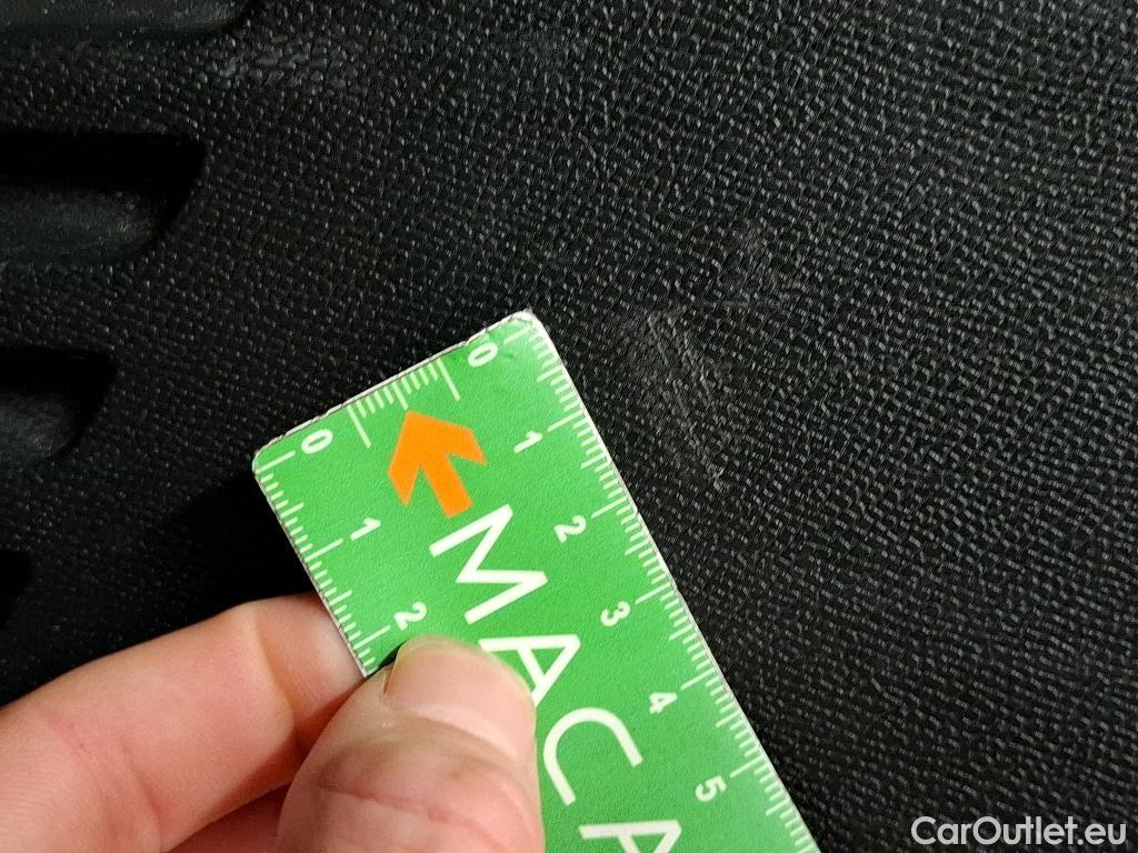  Peugeot  3008 PEUGEOT  / 2020 / 5P / SUV BlueHDi 130 S&S EAT8 Allure Pack #50