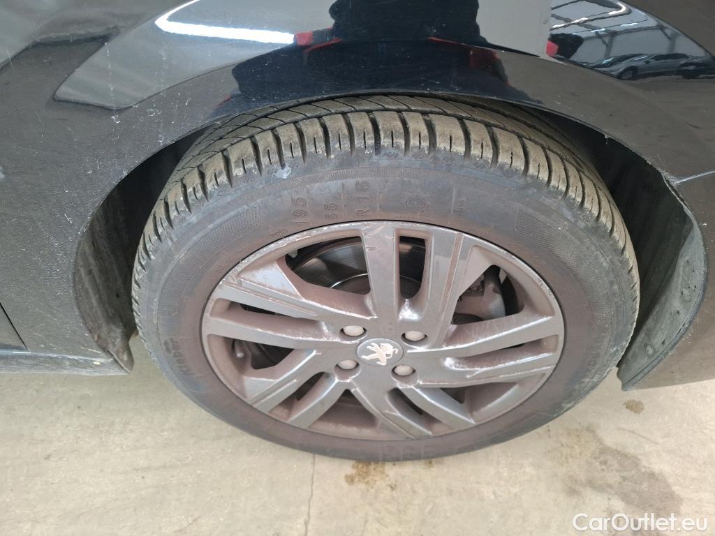  Peugeot  208  Active Business 1.5 HDi 100CV BVM6 E6d #13