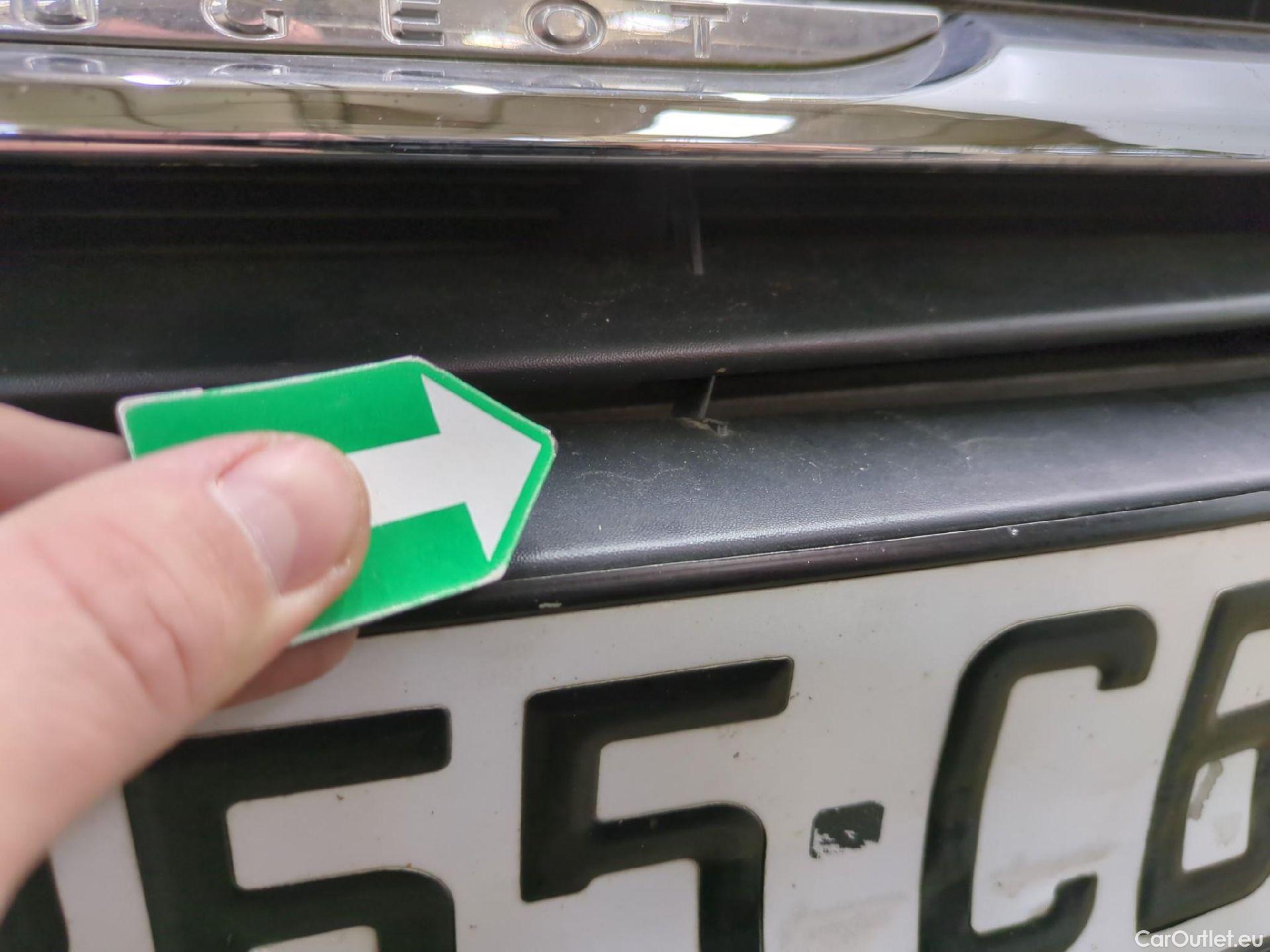  Peugeot  208  Affaire Premium Pack 1.5 HDi 100CV BVM5 E6dT #44