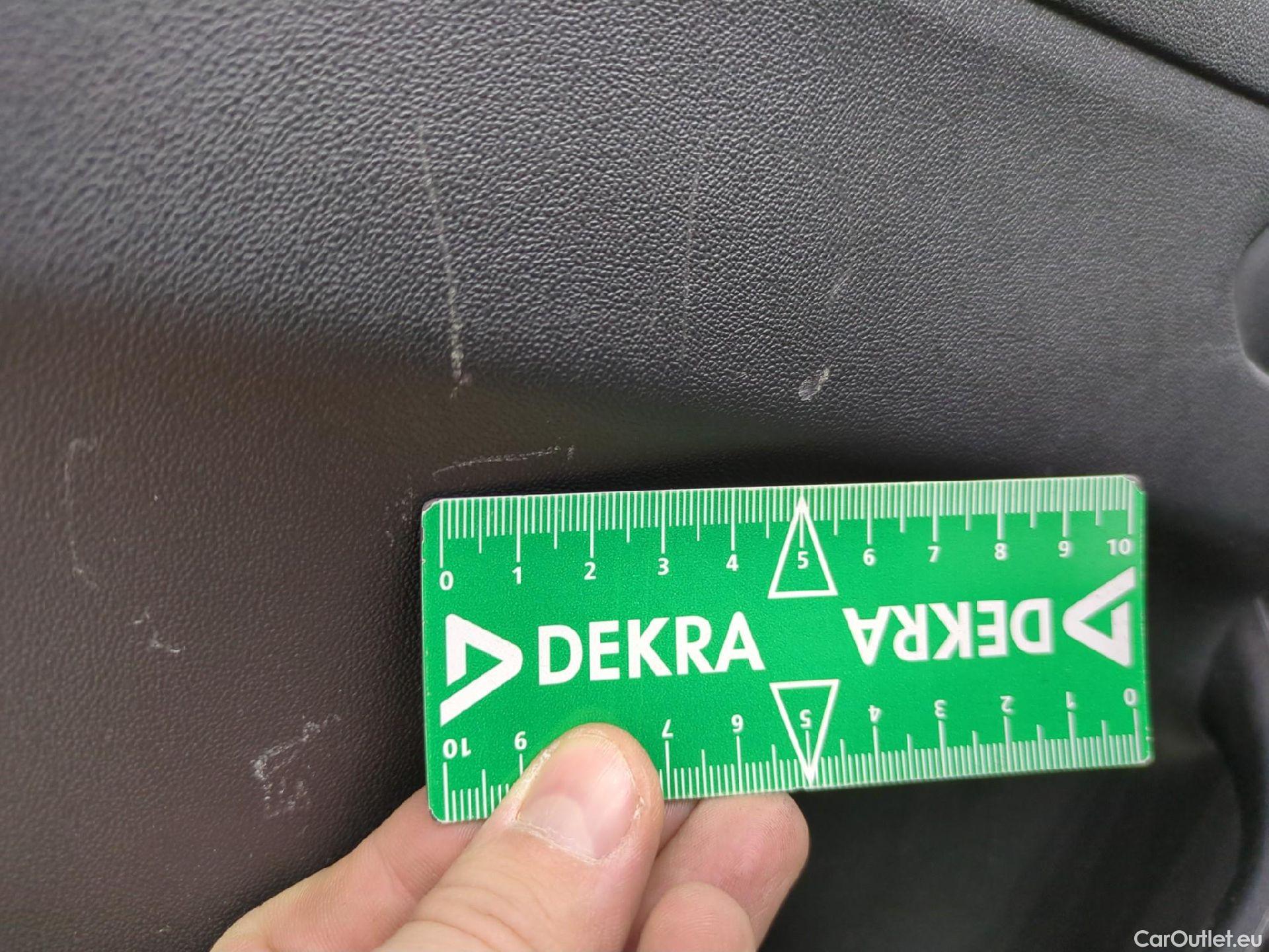  Peugeot  208  Affaire Premium Pack 1.5 HDi 100CV BVM5 E6dT #24