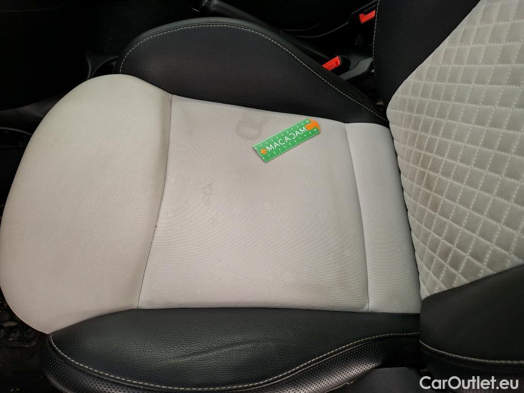  Fiat  500 FIAT   2015 3P Berline Hybrid 1.0 BSG 70 ch Dolcevita #20