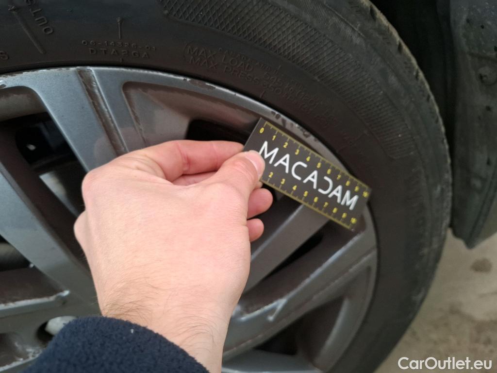  Peugeot  208  Active Business 1.5 HDi 100CV BVM6 E6d #17