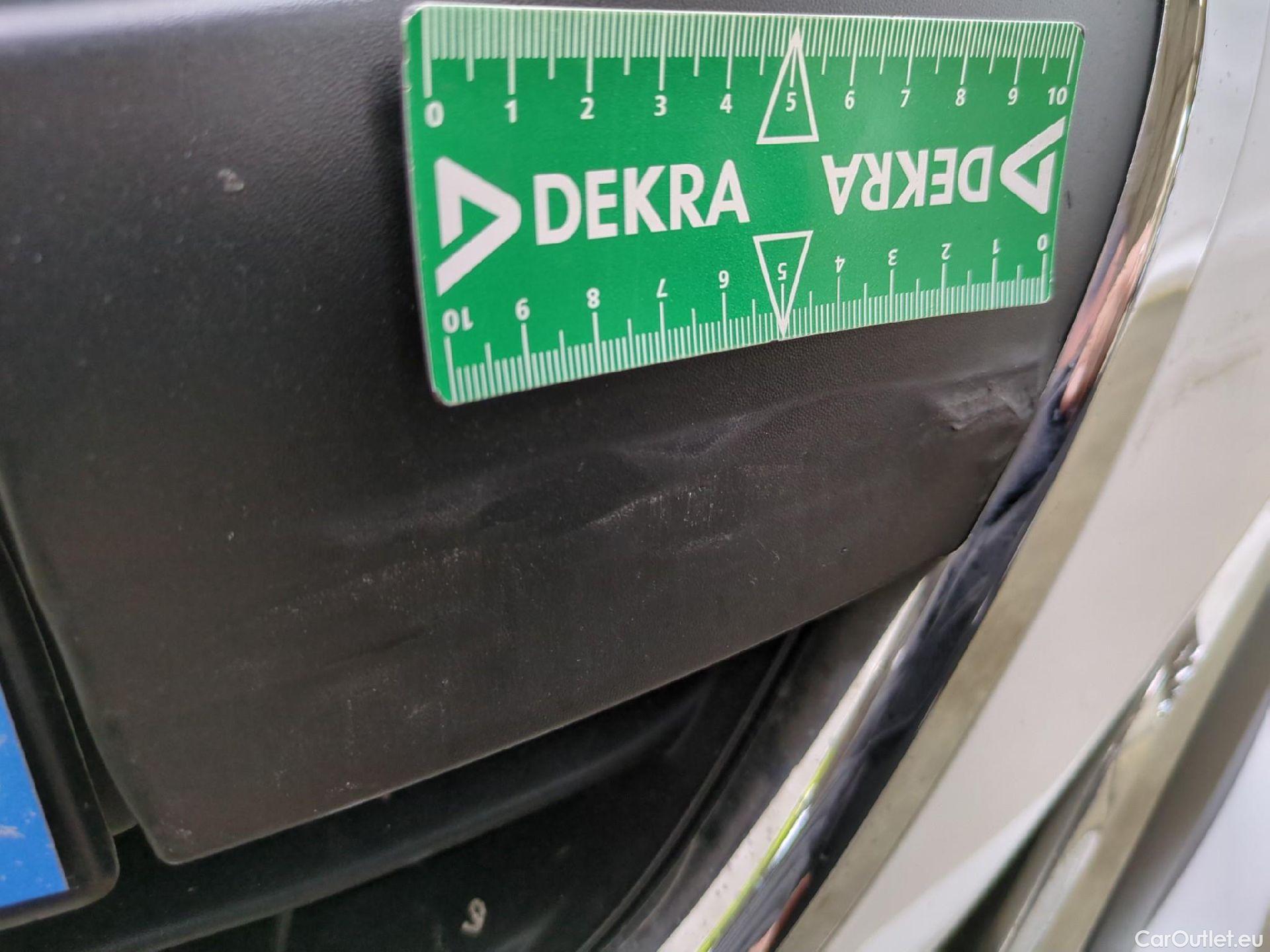  Peugeot  208  Affaire Premium Pack 1.5 HDi 100CV BVM5 E6dT #43