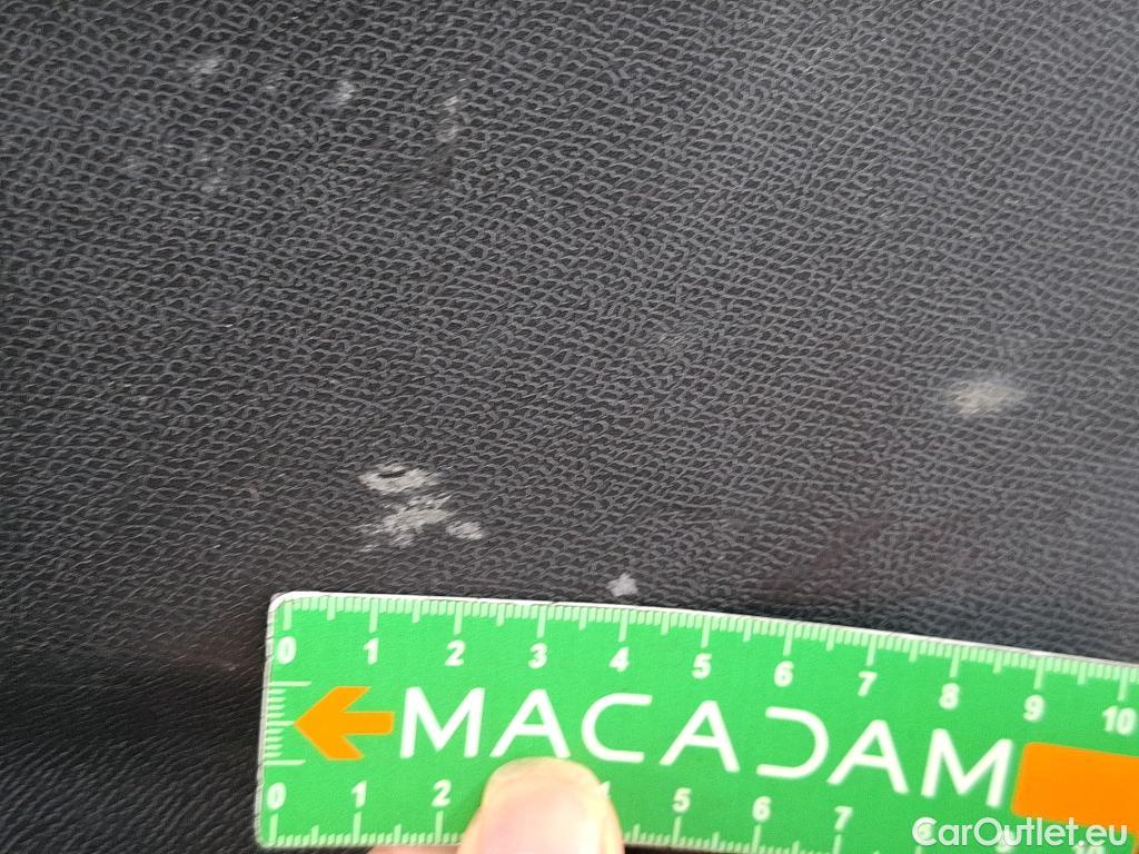  Peugeot  3008 PEUGEOT  / 2020 / 5P / SUV BlueHDi 130 S&S EAT8 Allure Pack #56