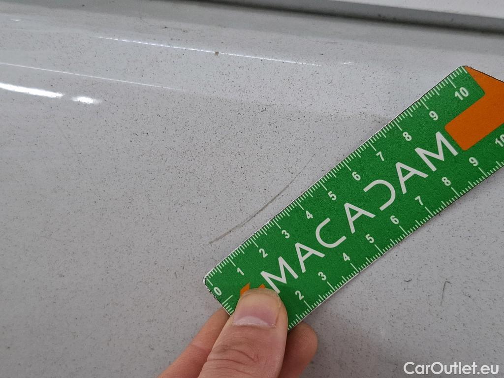  Mercedes  A-Klasse MERCEDES-BENZ Classe A Compact / 2018 / 5P / Berline A 180 d Business Line 8G-DCT #20