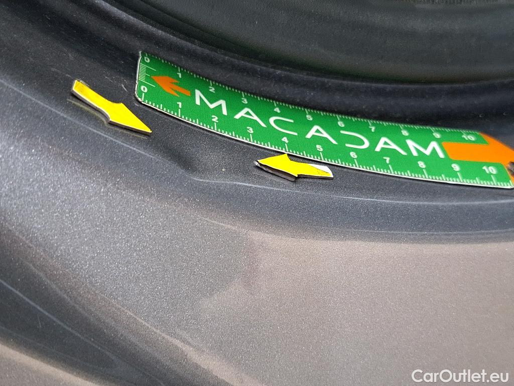  Peugeot  3008 PEUGEOT  / 2020 / 5P / SUV BlueHDi 130 S&S EAT8 Allure Pack #63