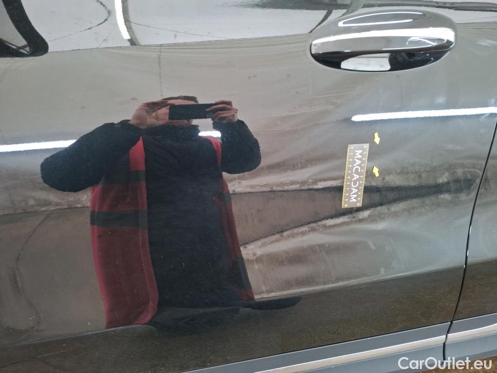  Mercedes  GLA MERCEDES-BENZ  / 2020 / 5P / SUV 1.3  250 e BUSINESS LINE DCT #12