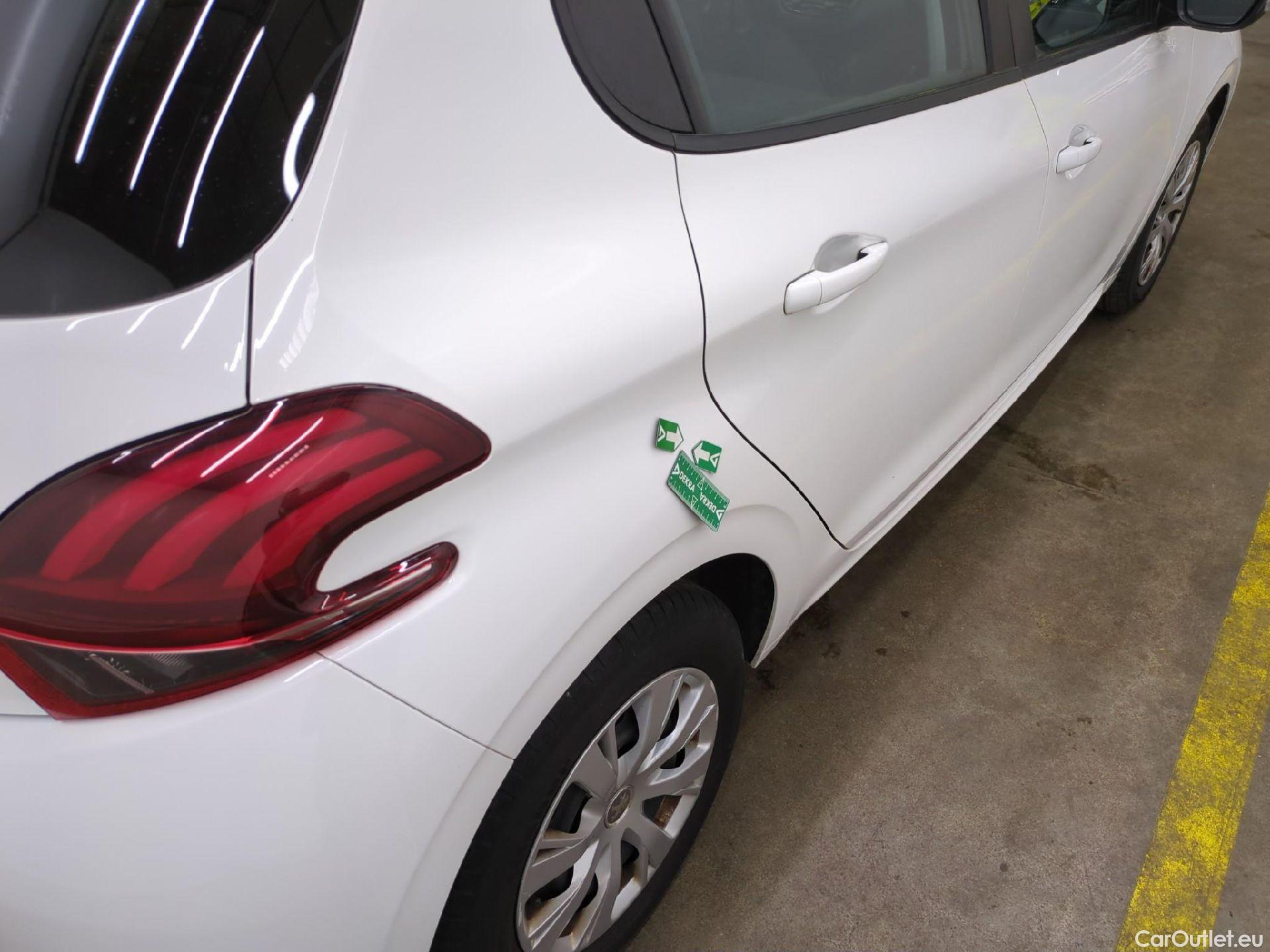  Peugeot  208  Affaire Premium Pack 1.5 HDi 100CV BVM5 E6dT #25