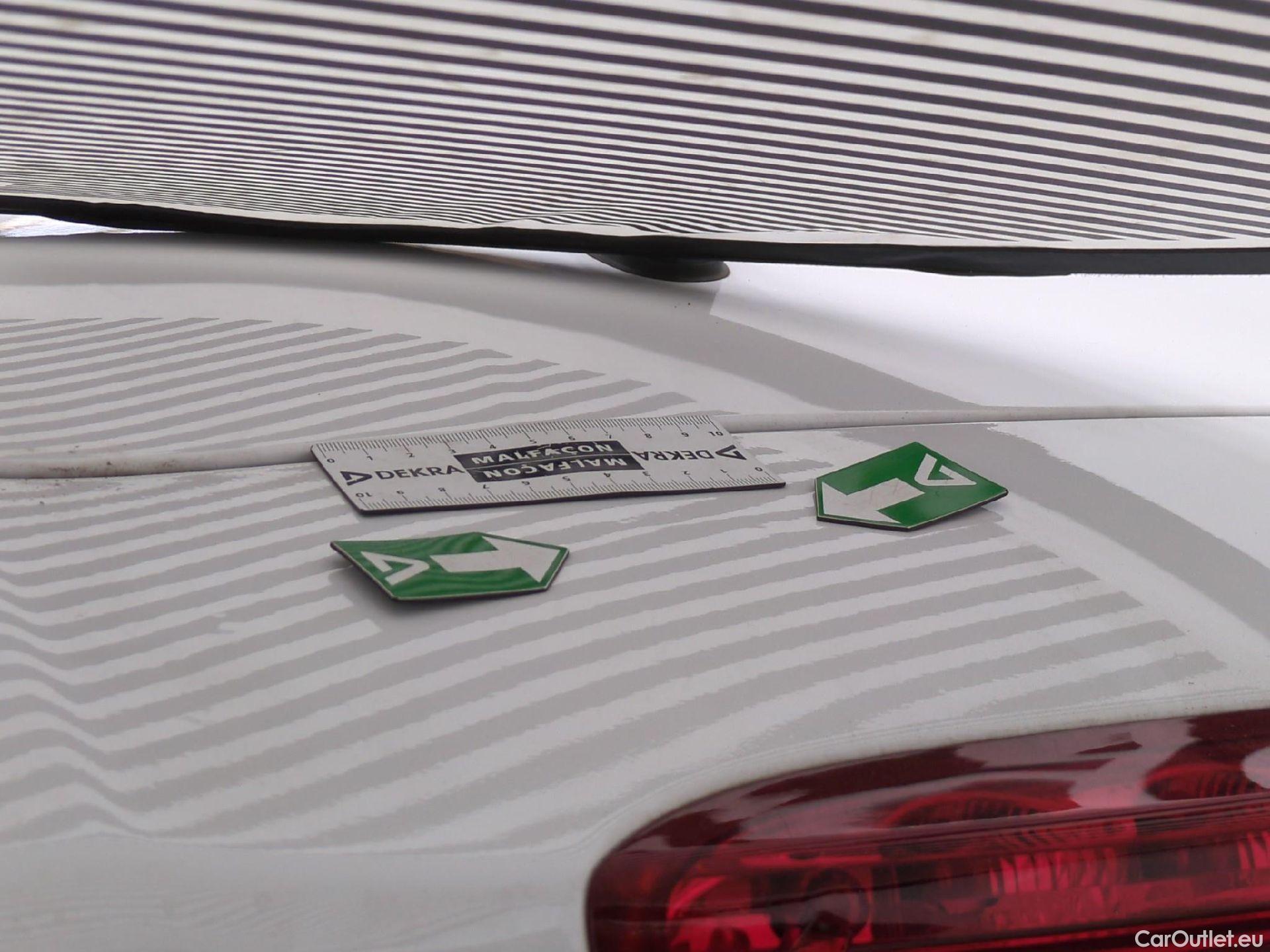  Peugeot  208  Affaire Premium Pack 1.5 HDi 100CV BVM5 E6dT #53