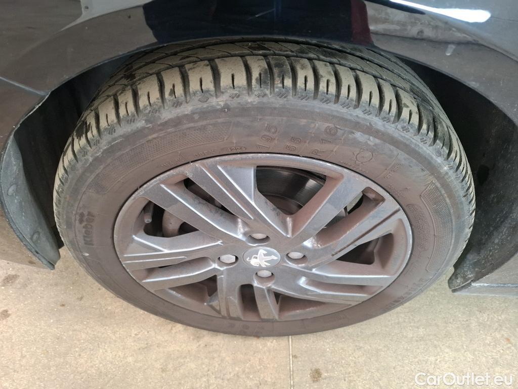  Peugeot  208  Active Business 1.5 HDi 100CV BVM6 E6d #32