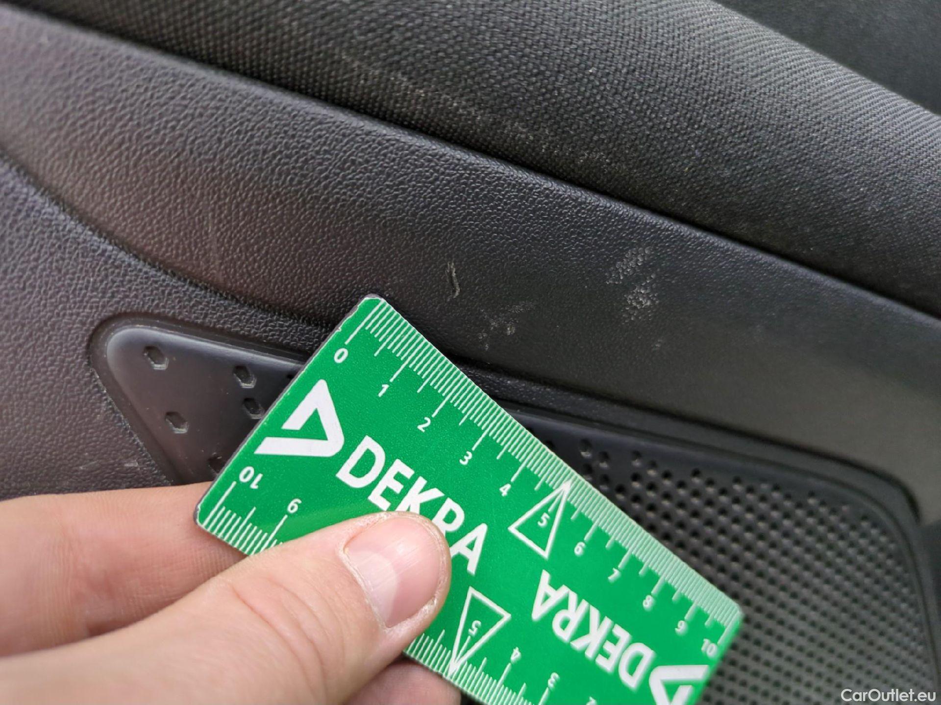  Peugeot  208  Affaire Premium Pack 1.5 HDi 100CV BVM5 E6dT #21