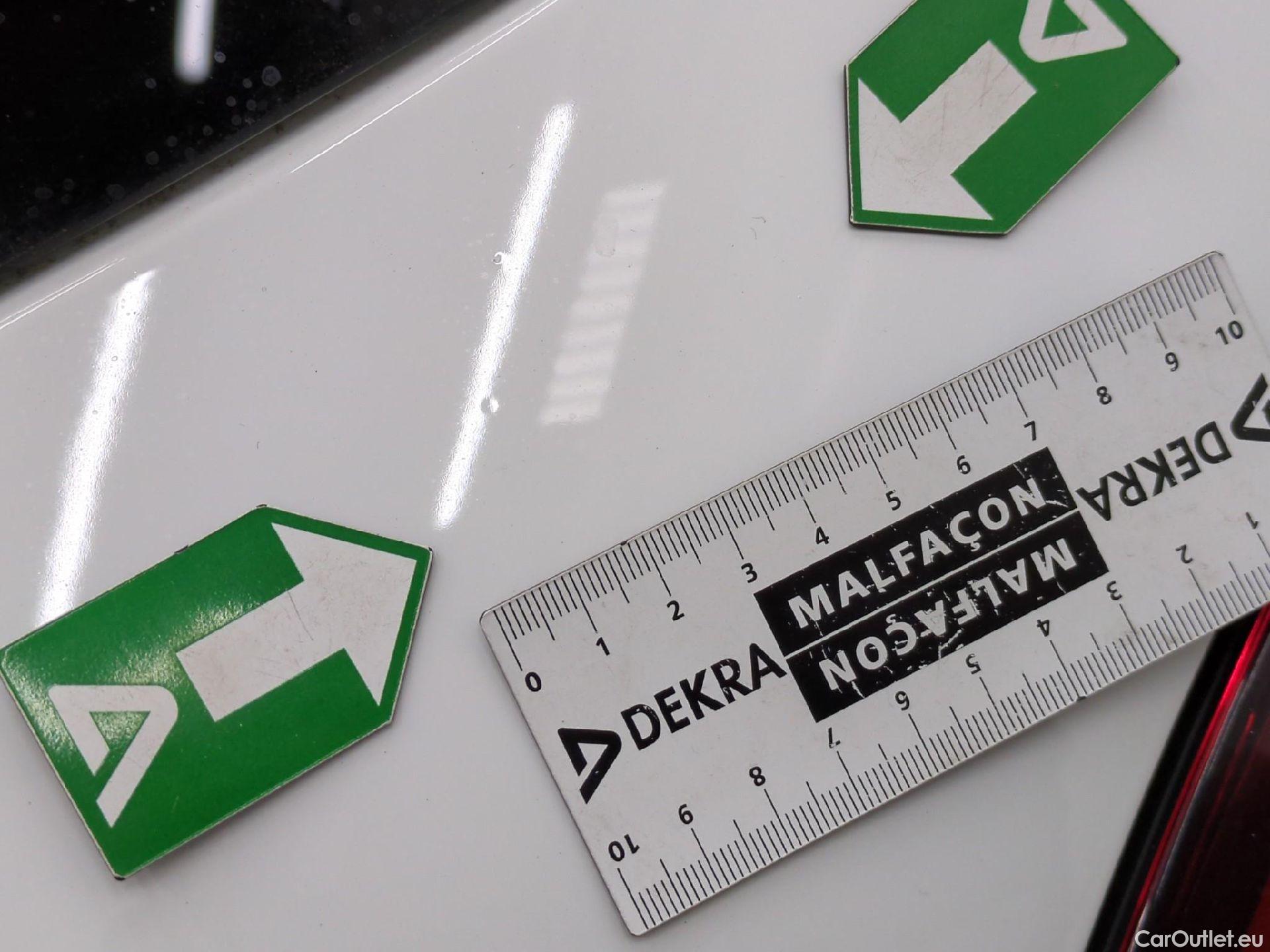  Peugeot  208  Affaire Premium Pack 1.5 HDi 100CV BVM5 E6dT #52