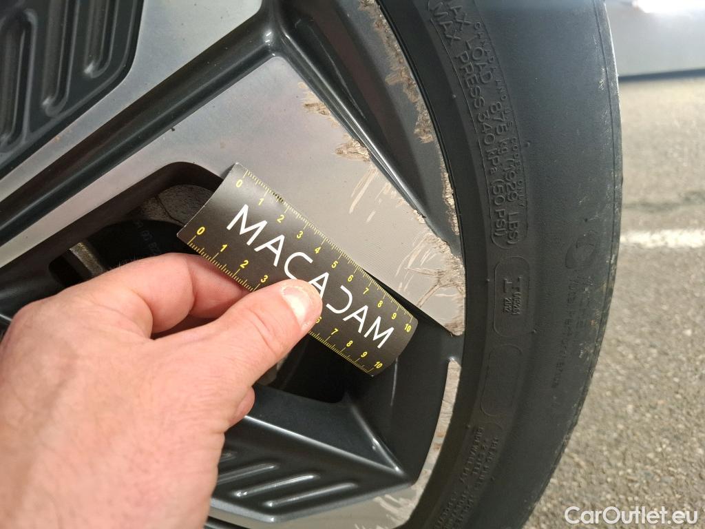  Hyundai  Tucson HYUNDAI  / 2020 / 5P / SUV 1.6 PHEV 265 HTRAC BUSINESS 4WD AUTO #24