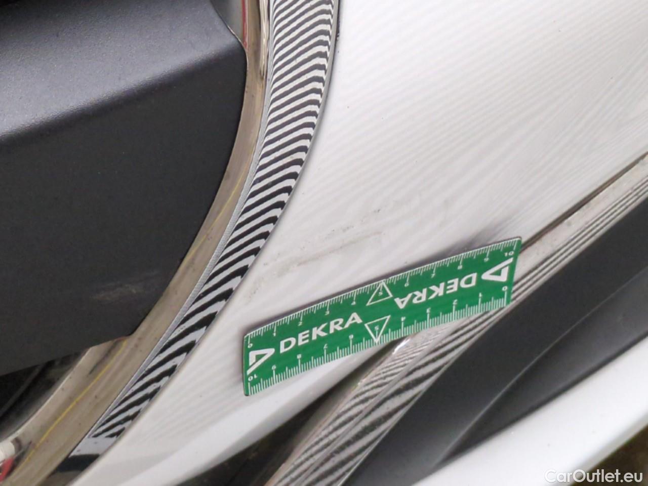  Peugeot  208  Affaire Premium Pack 1.5 HDi 100CV BVM5 E6dT #37