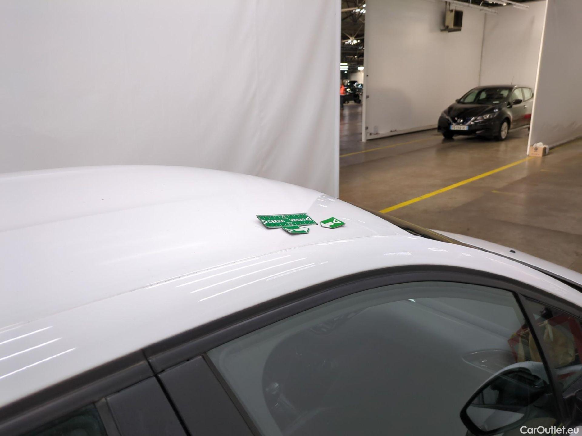  Peugeot  208  Affaire Premium Pack 1.5 HDi 100CV BVM5 E6dT #28