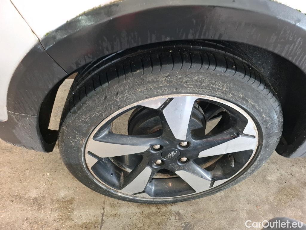  Ford  Fiesta  Active X 1.0 EcoBoost 95CV BVM6 E6dT #18