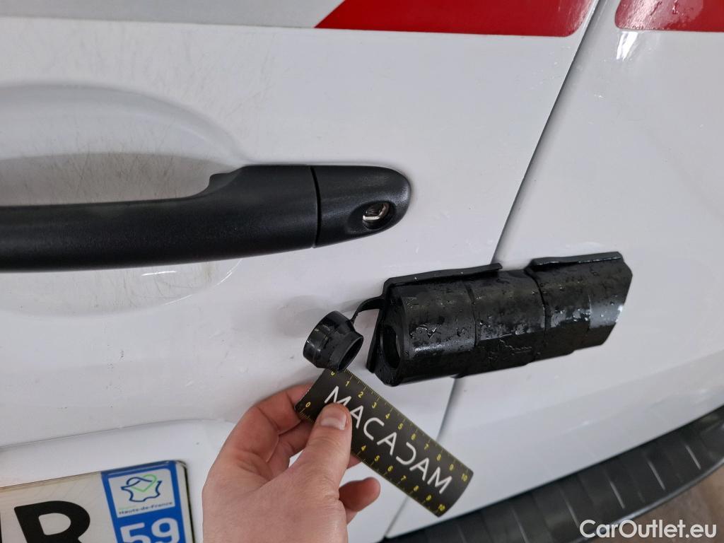  Renault  Kangoo  Express Maxi Extra (Série Spéciale) 1.5 #22