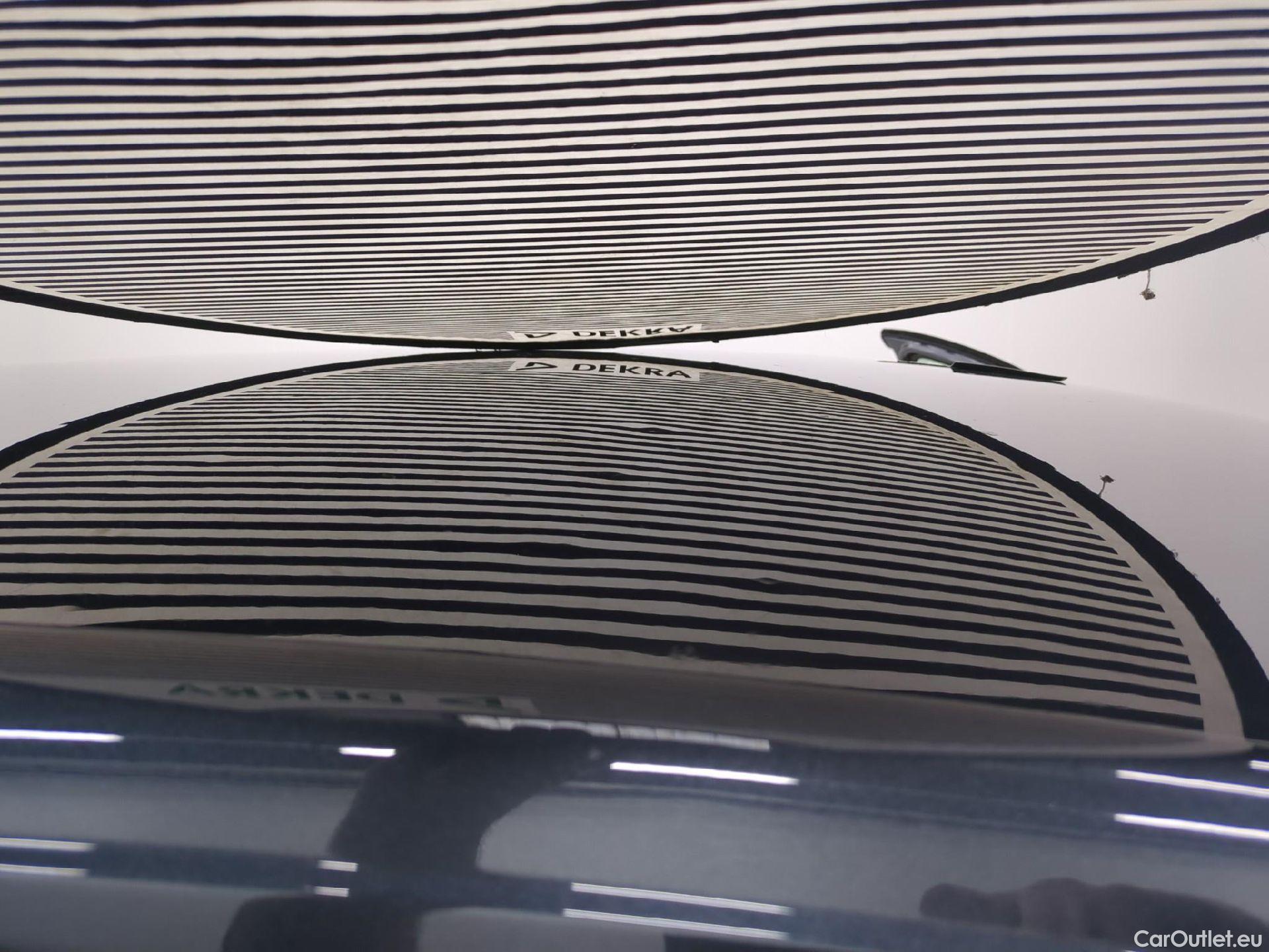  Renault  Megane  IV Berline 5 ptes. Business 1.5 dCi 115CV BVM6 E6d #23