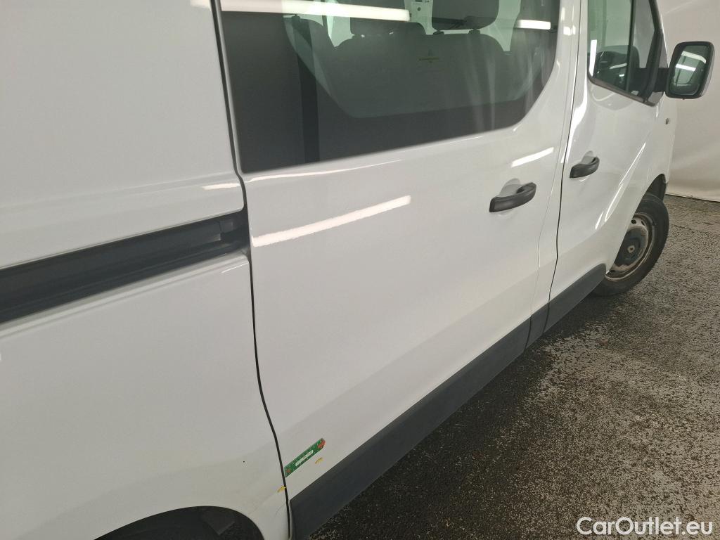  Renault  Trafic RENAULT  VU 4p Fourgon CA CF L1H1 1000 dCi 120 E6 #12