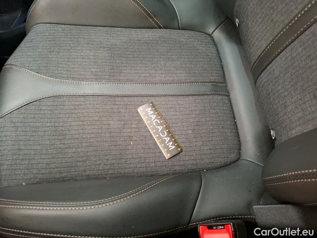  Peugeot  3008  GT Line 1.2 PureTech 130CV BVM6 E6d #57