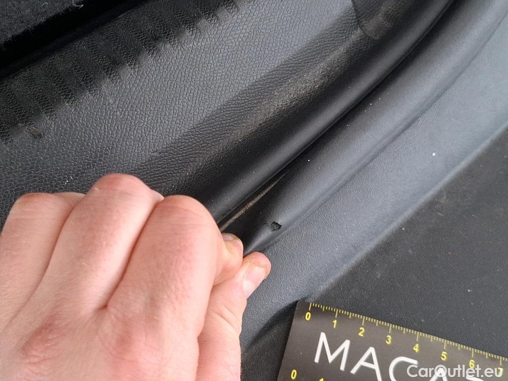  Peugeot  3008  GT Line 1.2 PureTech 130CV BVM6 E6d #33