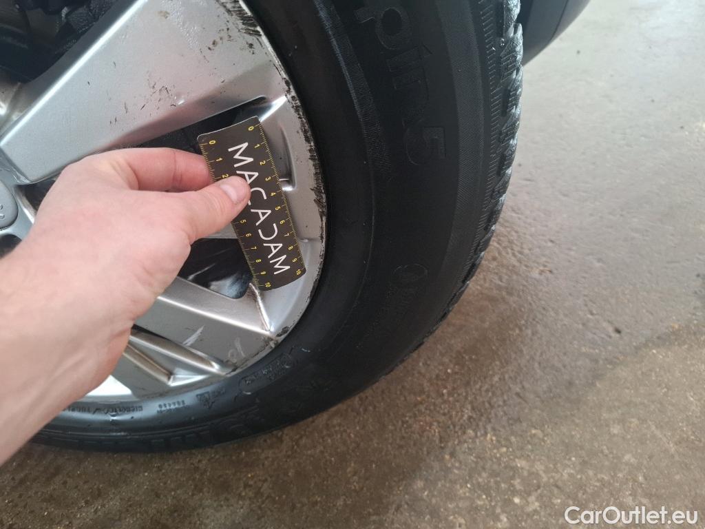  Peugeot  3008  Active Business 1.5 HDi 130CV BVA8 E6d #18