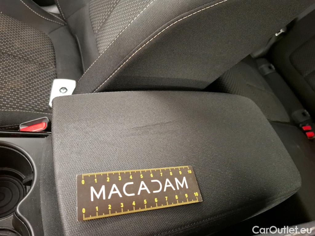  Renault  Kadjar RENAULT  / 2018 / 5P / Crossover Business TCe 140 FAP - 21 #16