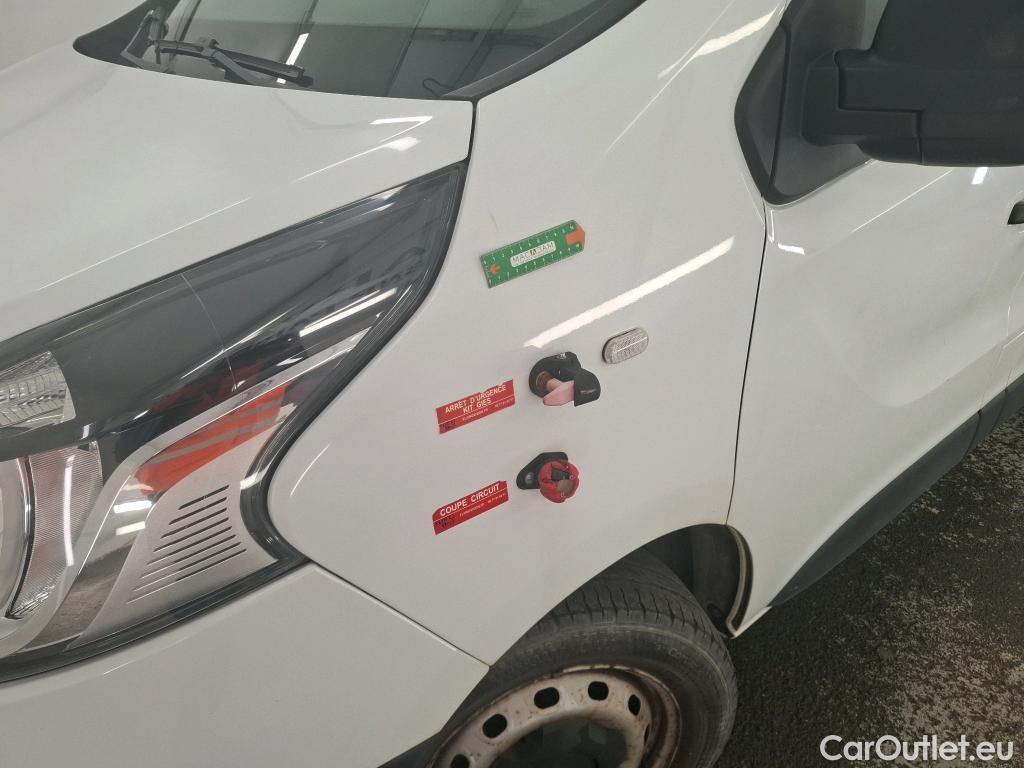  Renault  Trafic RENAULT  VU 4p Fourgon CA CF L1H1 1000 dCi 120 E6 #6