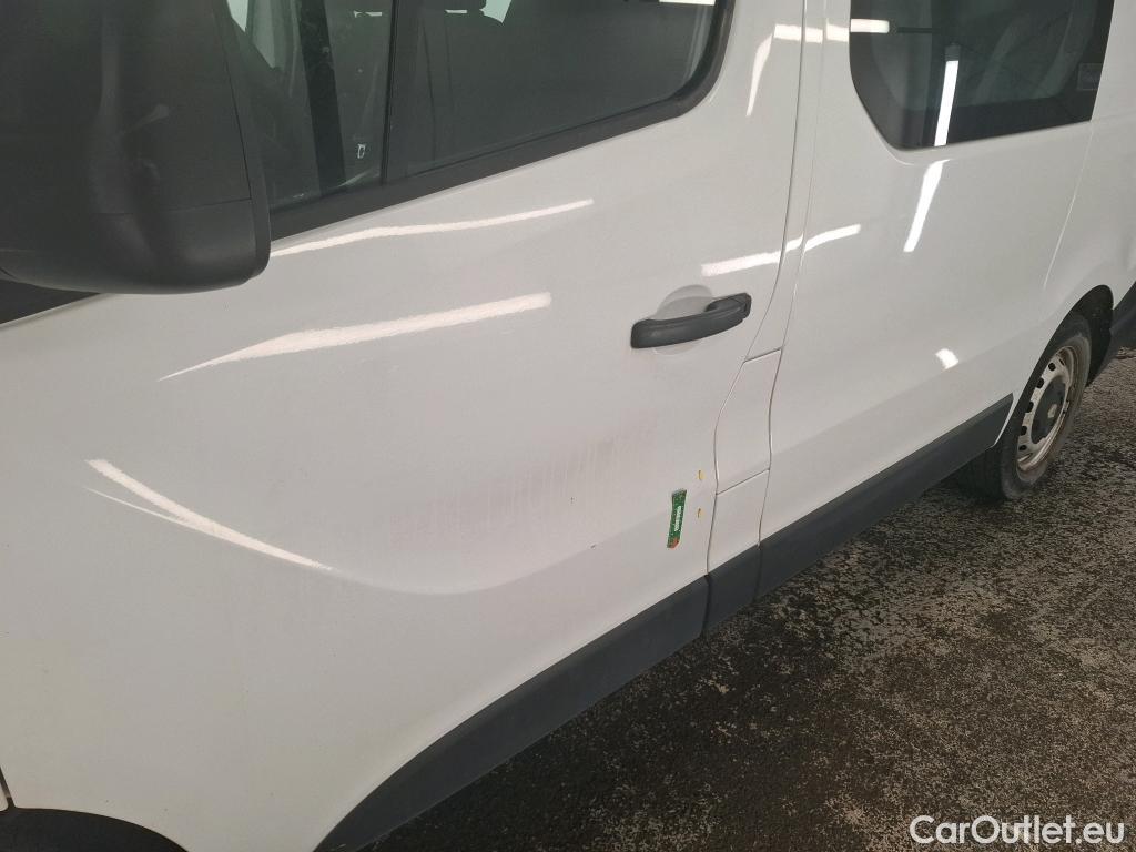  Renault  Trafic RENAULT  VU 4p Fourgon CA CF L1H1 1000 dCi 120 E6 #30