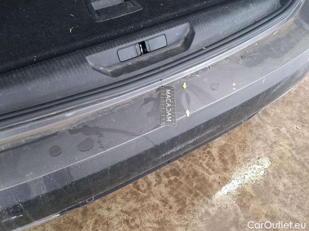  Peugeot  308 PEUGEOT  SW / 2021 / 5P / Break BlueHDi 130 EAT8 ALLURE PACK #10