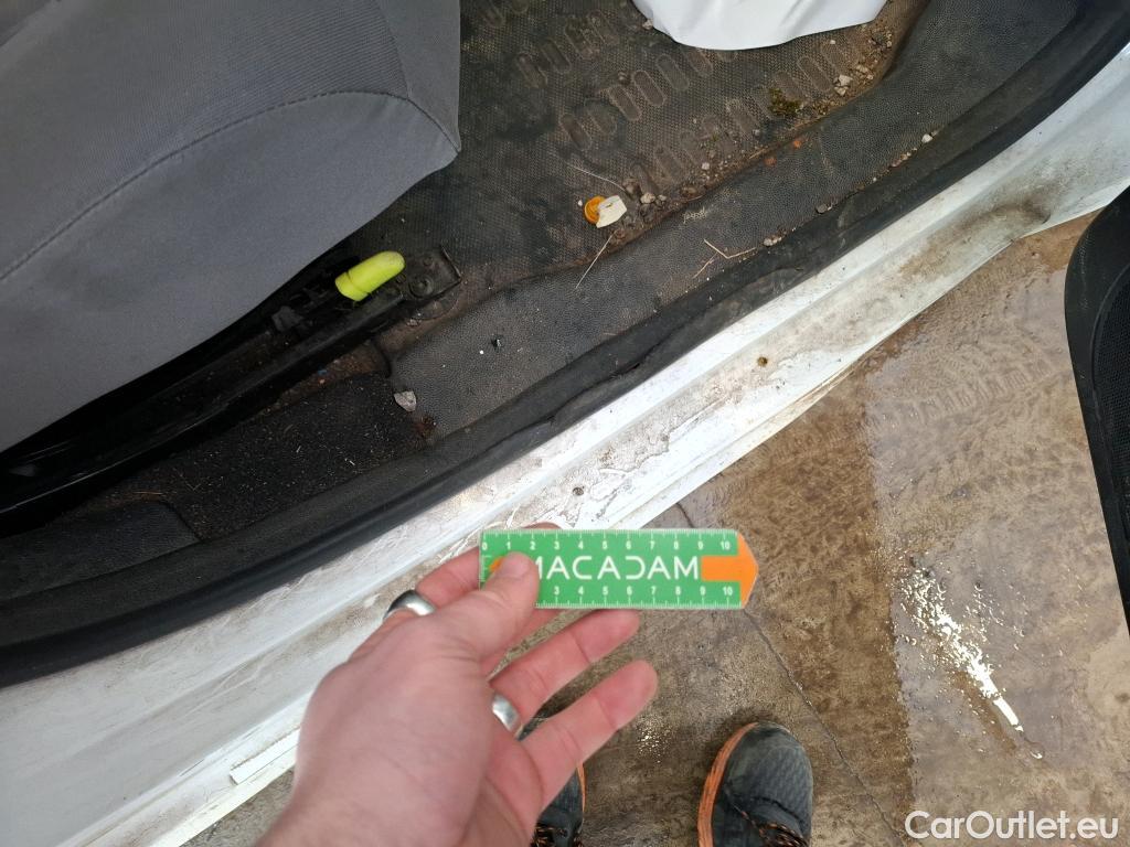  Peugeot  Partner  L1 Pack Clim NAV 1.6 HDi 75CV BVM5 E5 #40