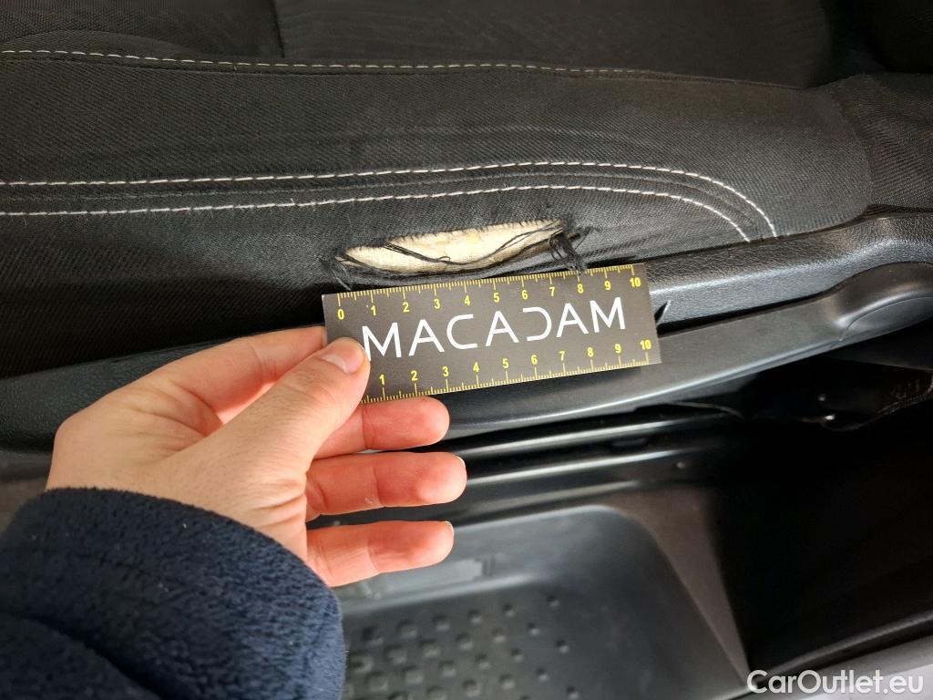  Renault  Trafic RENAULT  VU 4p Fourgon FG GCF L2H1 1300 dCi 120 #2