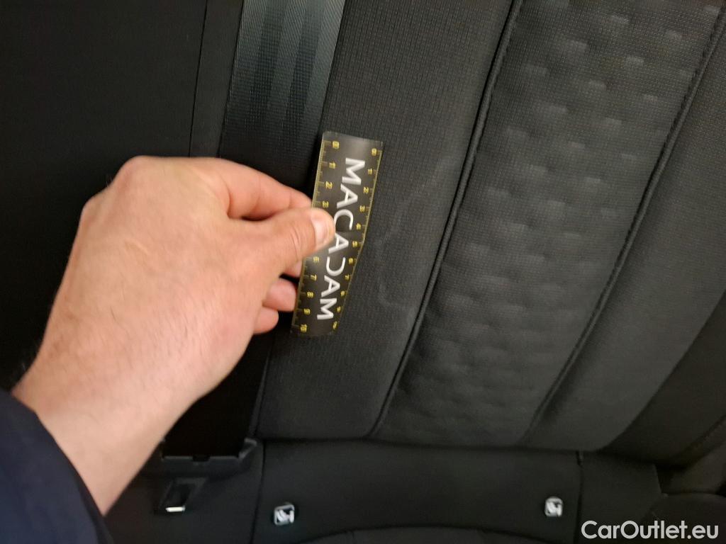  Peugeot  508 PEUGEOT  SW / 2018 / 5P / Break BlueHDi 130 S&S EAT8 Active Pack #34