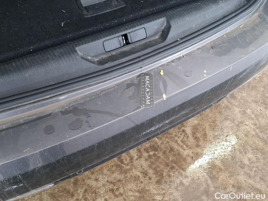  Peugeot  308 PEUGEOT  SW / 2021 / 5P / Break BlueHDi 130 EAT8 ALLURE PACK #11