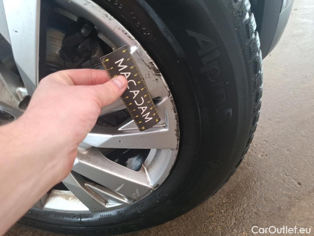  Peugeot  3008  Active Business 1.5 HDi 130CV BVA8 E6d #17