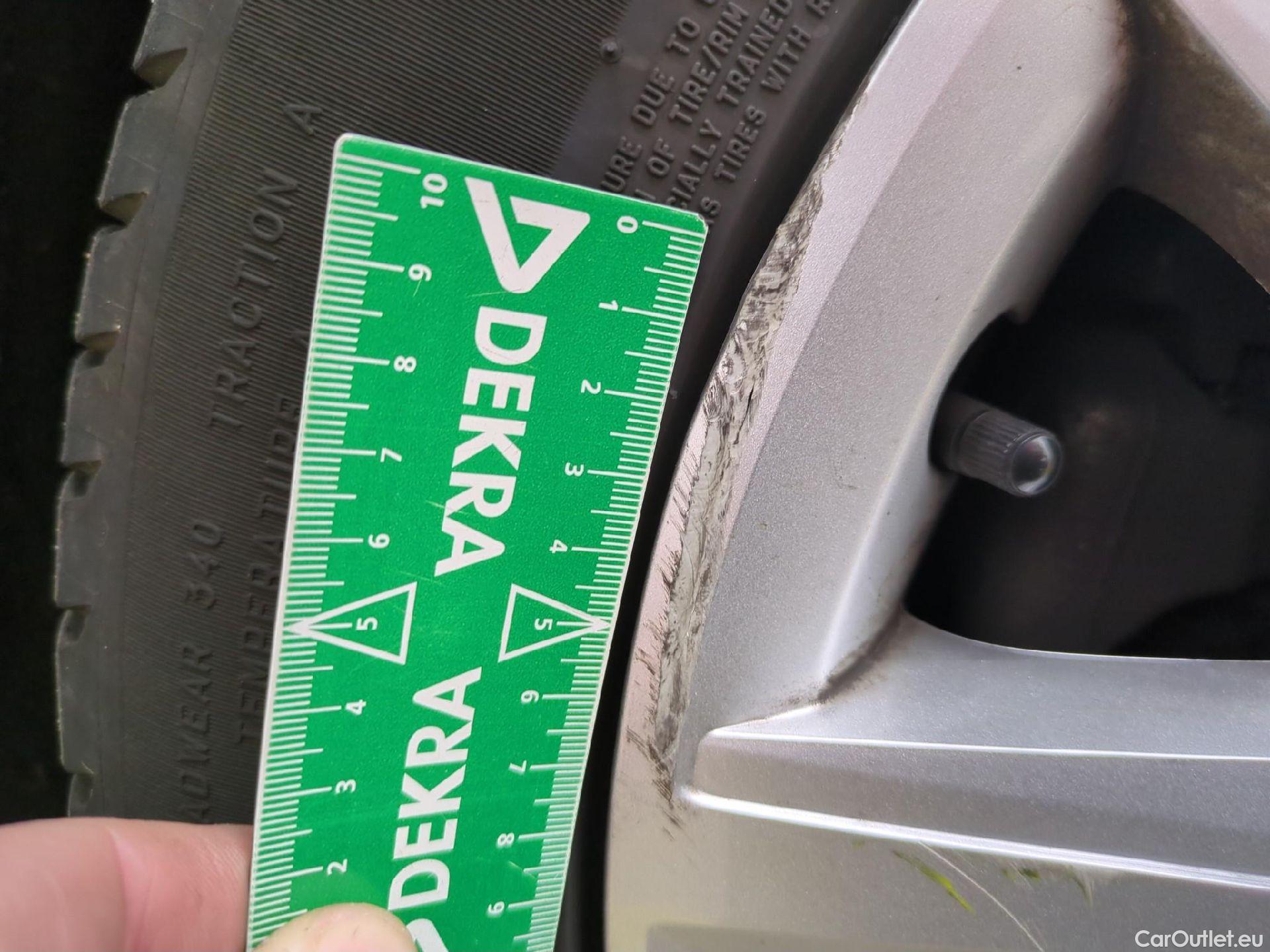  Renault  Megane  IV Berline 5 ptes. Business 1.5 dCi 115CV BVM6 E6d #1