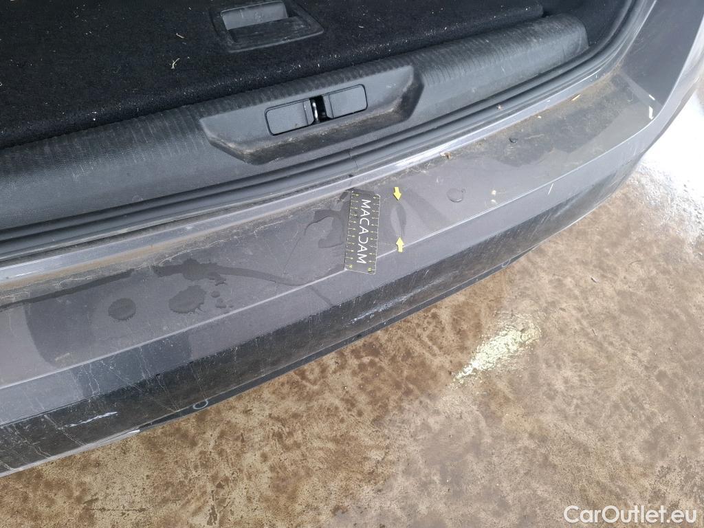  Peugeot  308 PEUGEOT  SW / 2021 / 5P / Break BlueHDi 130 EAT8 ALLURE PACK #13