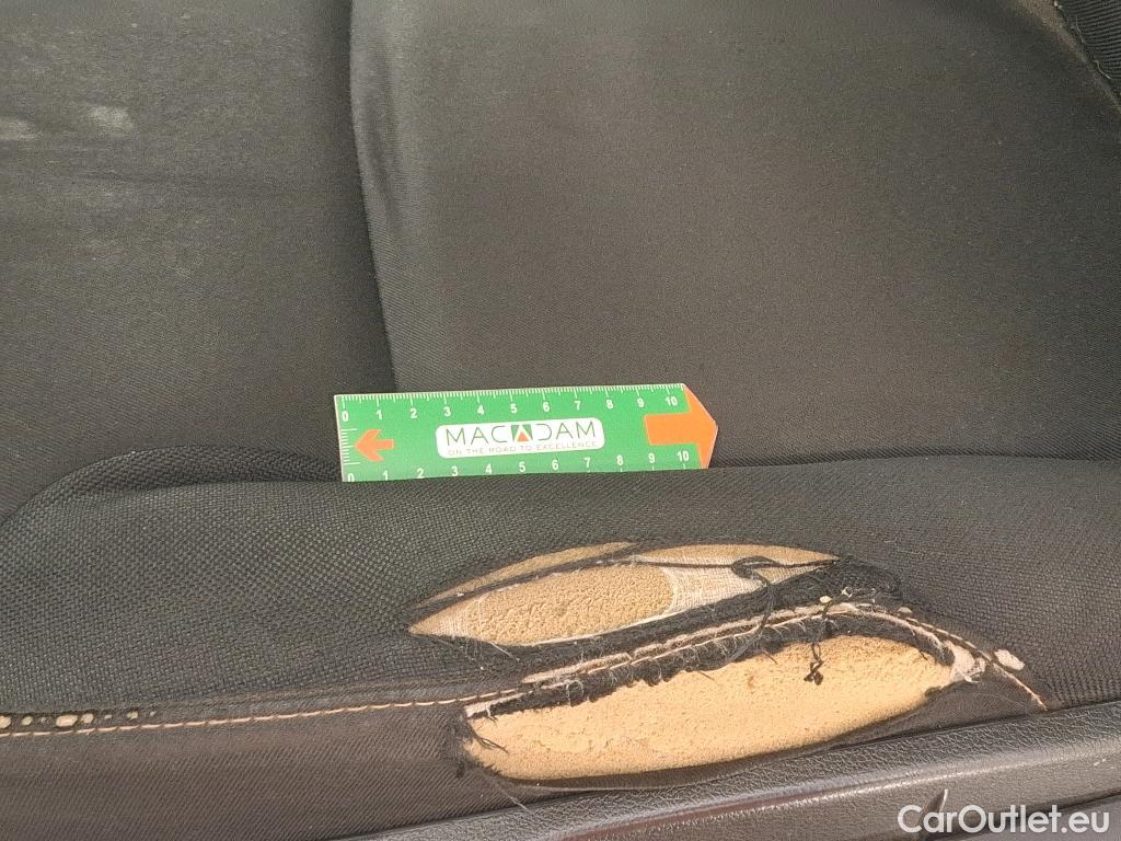  Renault  Trafic RENAULT  VU 4p Fourgon CA CF L1H1 1000 dCi 120 E6 #11