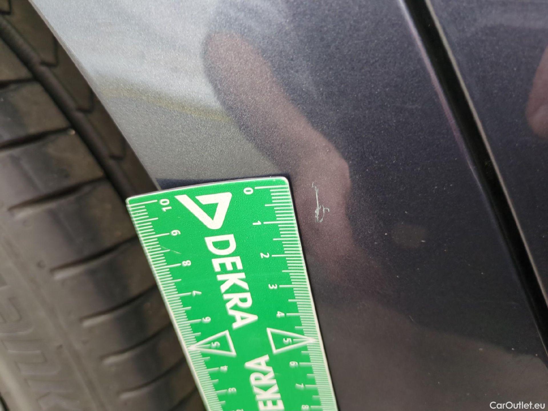  Renault  Megane  IV Berline 5 ptes. Business 1.5 dCi 115CV BVM6 E6d #35