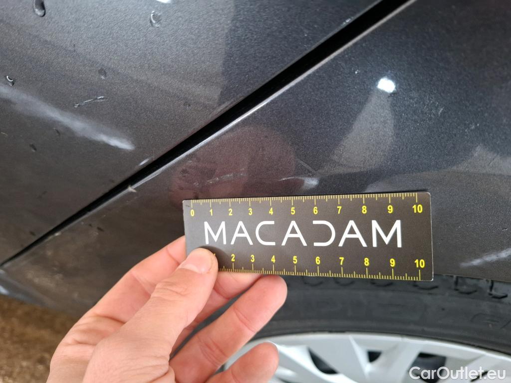  Toyota  Yaris TOYOTA  Hybride / 2019 / 5P / Berline Hybride 116h France Business Stage Acad #30